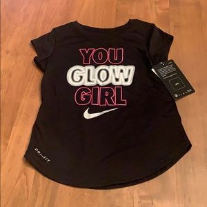 Nike NWT girls dri-fit shirt